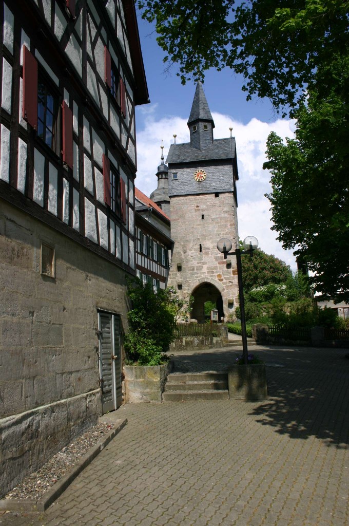 Gemeindehaus und Wehrturm